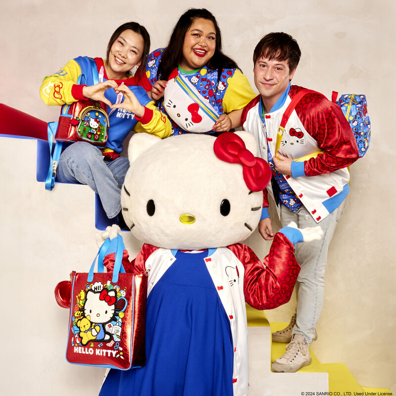 DTC-HELLO-KITTY-50THANNIVERSARY-017-4.jpg
