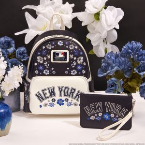 MLB New York Yankees Floral Card Holder Wristlet Clutch