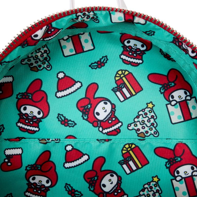 SANBK0547-LFSANRIOWINTERWONDERLANDMINIBACKPACK0688-7.png