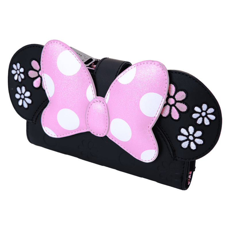 WDWA3202-LFDISNEYMINNIEFLORALROCKTHEDOTSWALLET-0152-1-1.png